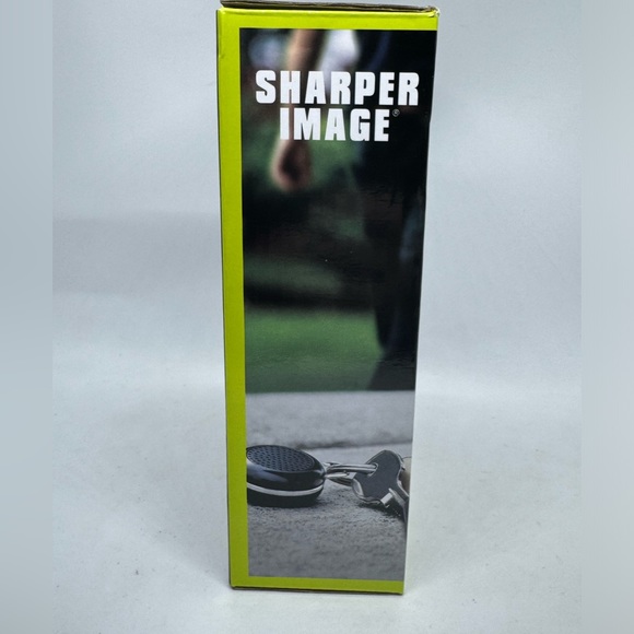 NIB Sharper Image Portable Wireless Electronic Key Finder 45 Ft Range 2 Key - Picture 4 of 6